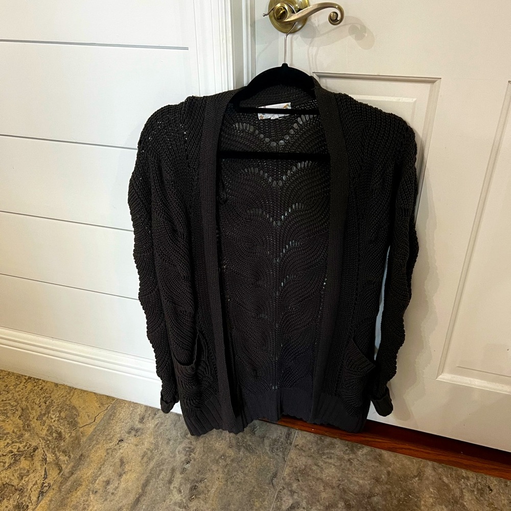 Women’s small gray cardigan